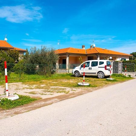 Appartamento Passeggiata Al Mare Marina di Campo Buitenkant foto